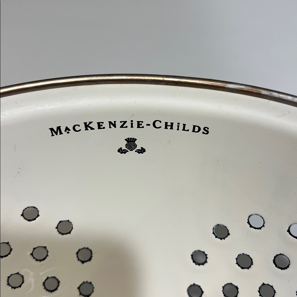 MacKenzie-Childs colander large - Picture 6 of 8
